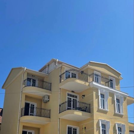 Chernomorets Apartment Černomorec Exterior foto